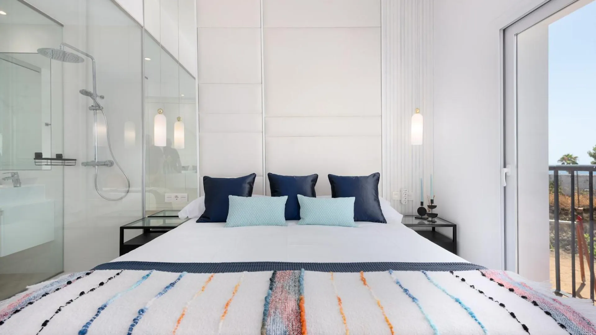 Paraiso Pueblo 2192 Design ベナアビス スペイン